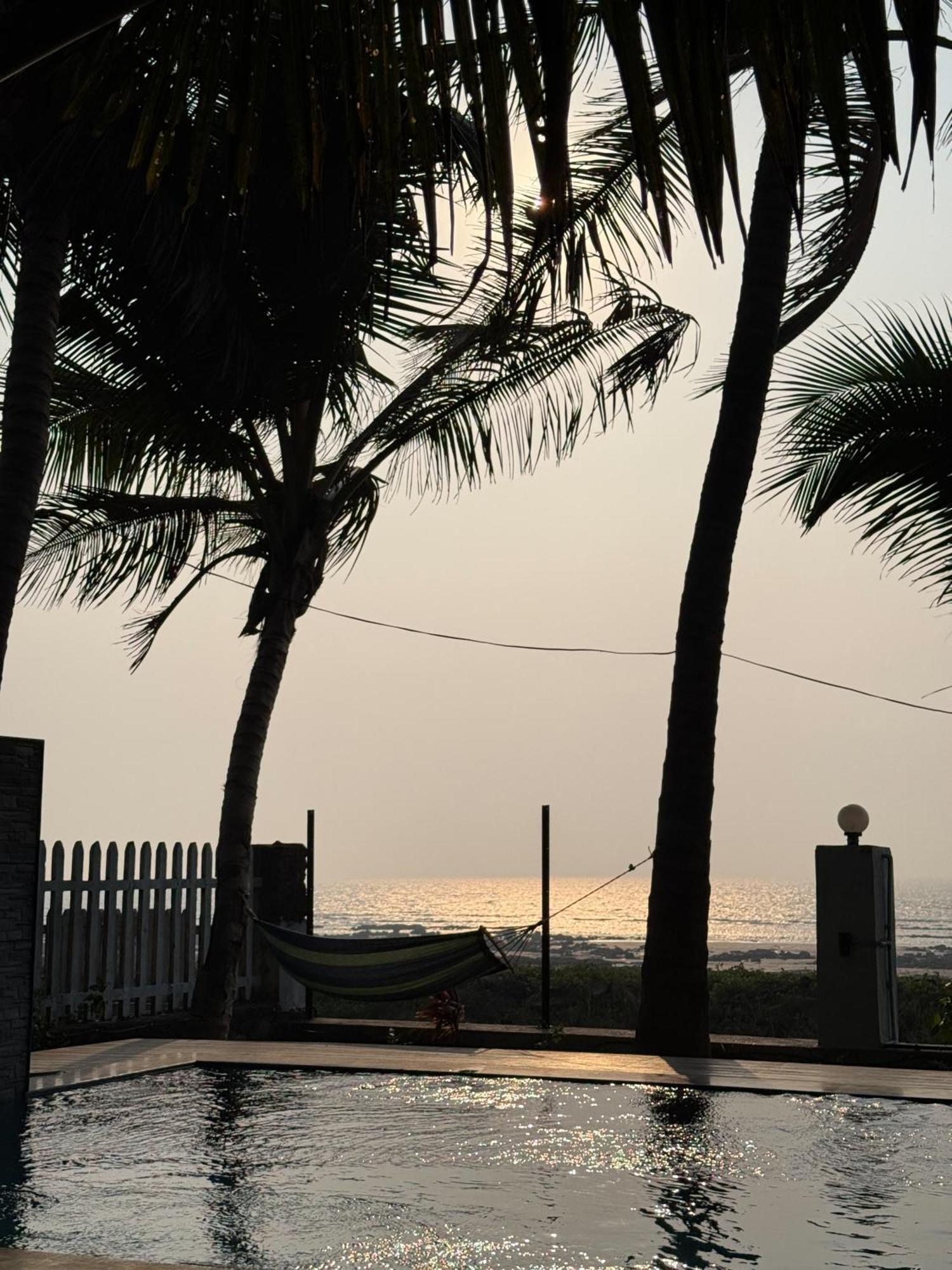 En Ocean Infinity Pool Villa Overlooking Sea ,Beach Touch Alībāg Ngoại thất bức ảnh